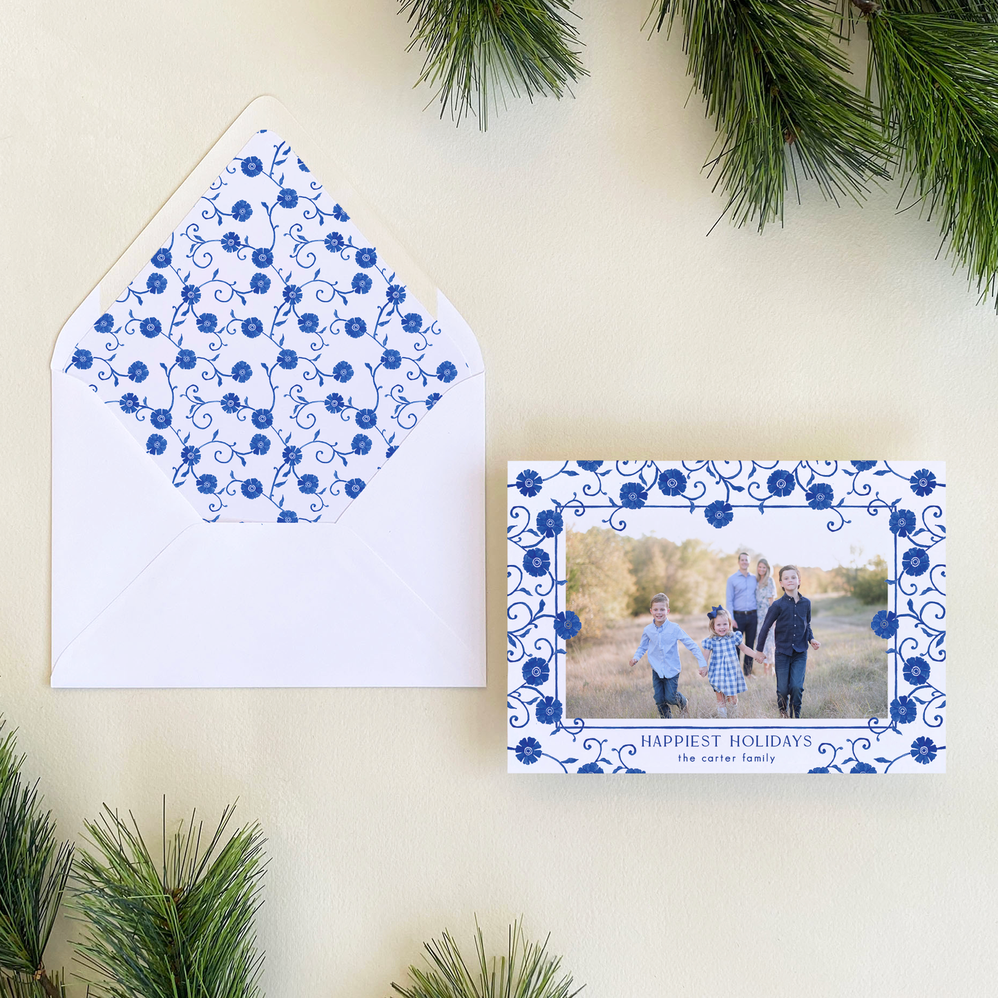 Marguerite Floral Holiday Card, Landscape